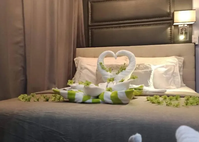 Aparthotel Bgc Urban Prime Spot, Walk To Everything Manila